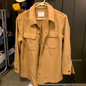 Old navy shacket. Size small. Like new.